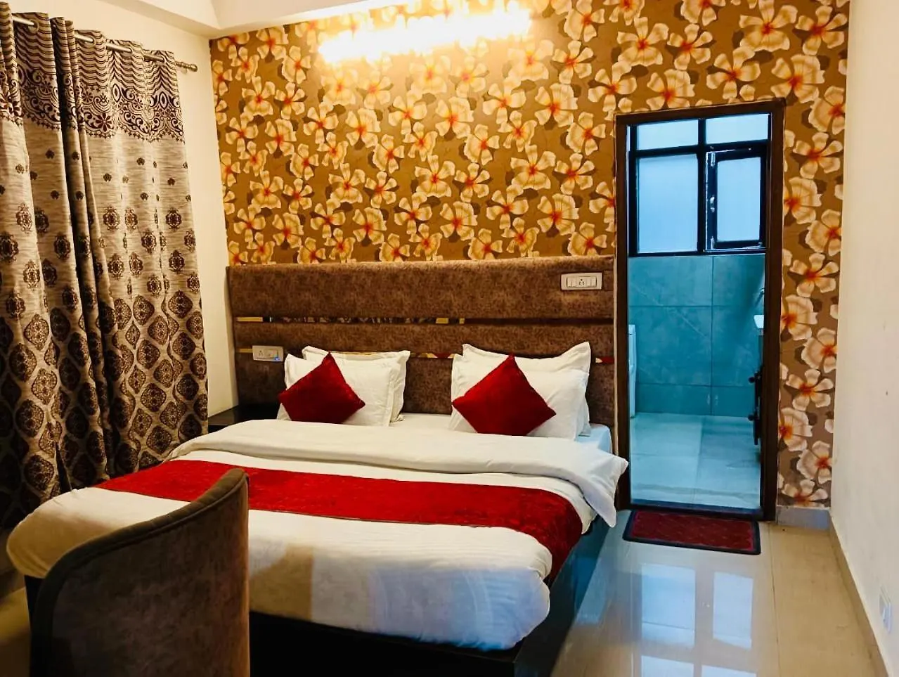 Aston Hills - A Home In Mountains , Shimla Hotel